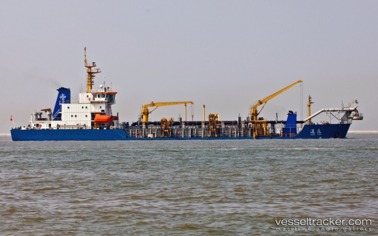 Tong-Ying - Hopper Dredger vessel
