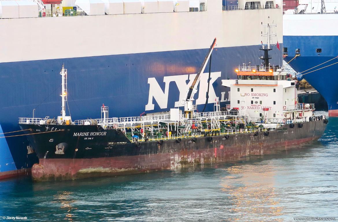 Straits-Nomura - Oil Products Tanker vessel