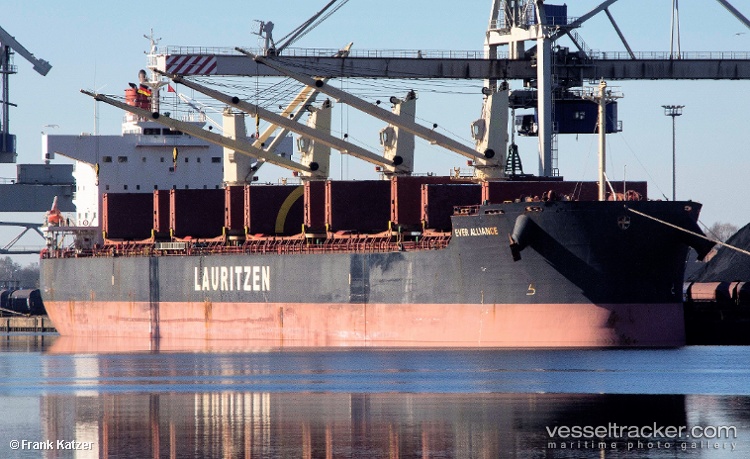Ever-Alliance - Bulk Carrier vessel