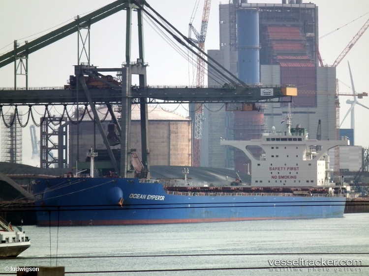 Ocean-Emperor - Bulk Carrier