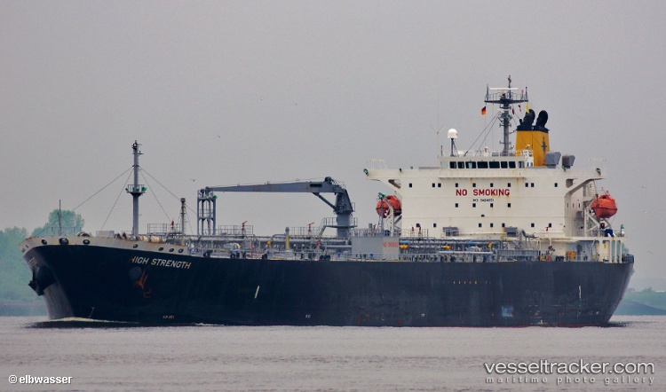 Manta - Oil Products Tanker