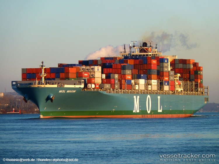 One-Maxim - Container Ship