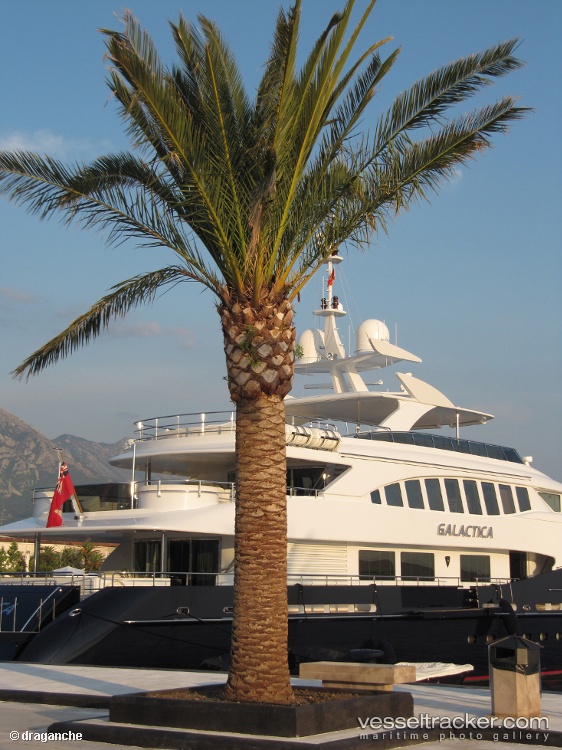 Red-Sapphire - Service Ship vessel