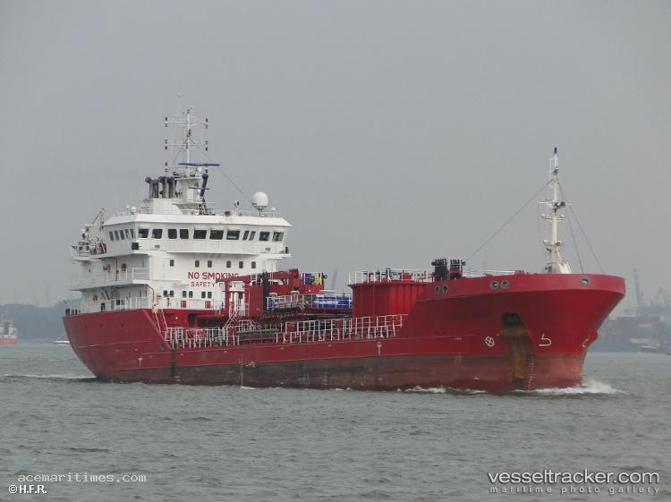 Ocean-Moon - Oil Products Tanker