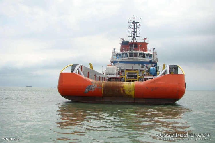 Intan-Ratu - Offshore Tug Supply Ship vessel