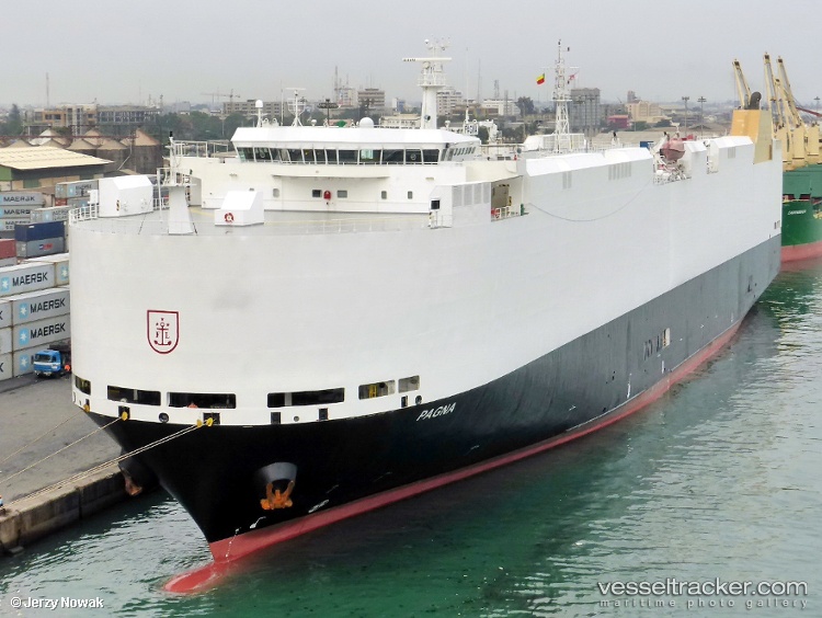 Pagna - Vehicles Carrier vessel