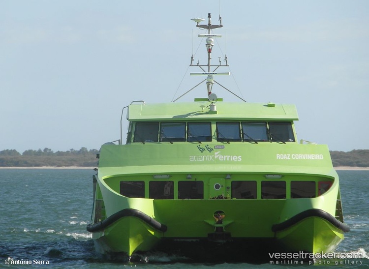 Roaz-Corvineiro - Passenger Ro Ro Cargo Ship vessel