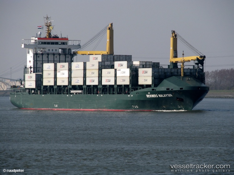 Hobart - Container Ship vessel
