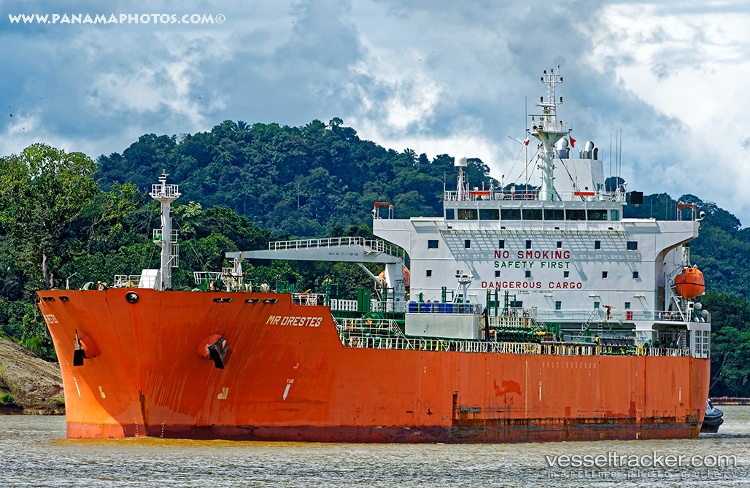 Gunmetal-Jag - Chemical Oil Products Tanker vessel