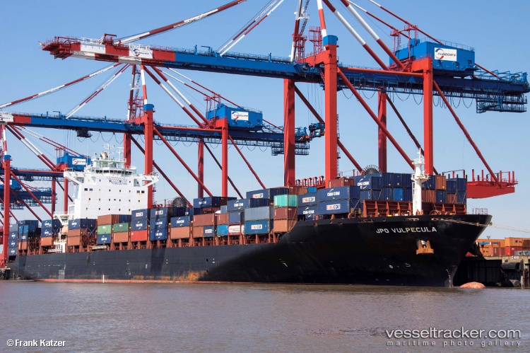Vulpecula - Container Ship vessel