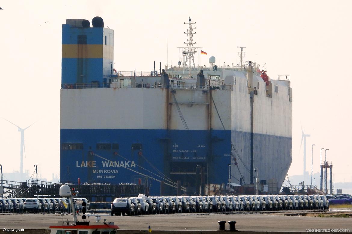 Lake-Wanaka - Vehicles Carrier vessel