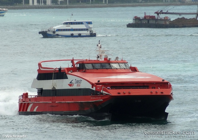 Universalmk2012 - Passenger Ro Ro Cargo Ship vessel