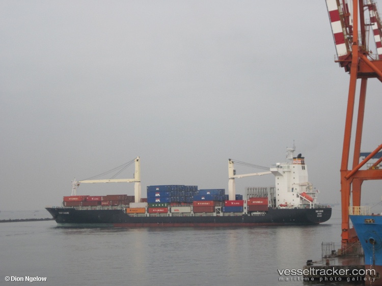 Hansabitburg - Container Ship vessel