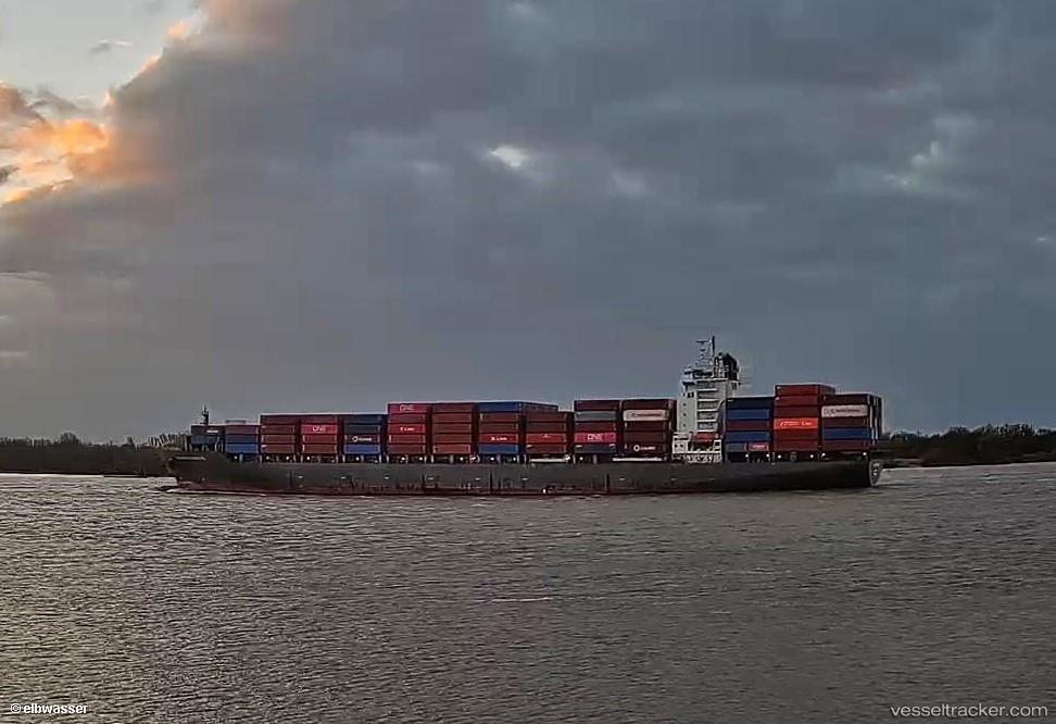 Gfs-Precious - Container Ship vessel