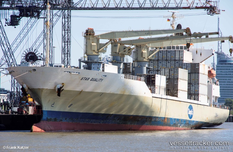 Cs-Quality - Refrigerated Cargo Ship vessel