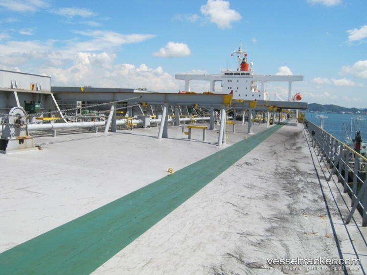 Xin-Yue - Ore Carrier vessel