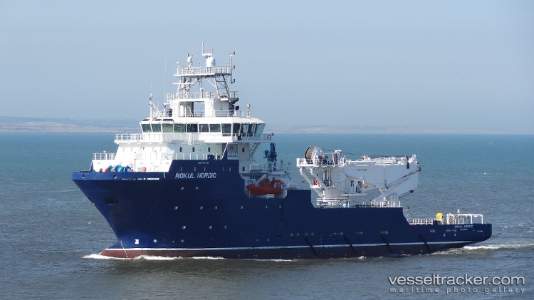 Safeen-Surveyor - Offshore Support Vessel vessel
