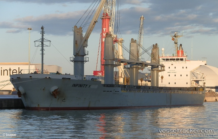 Infinity-K - Bulk Carrier vessel