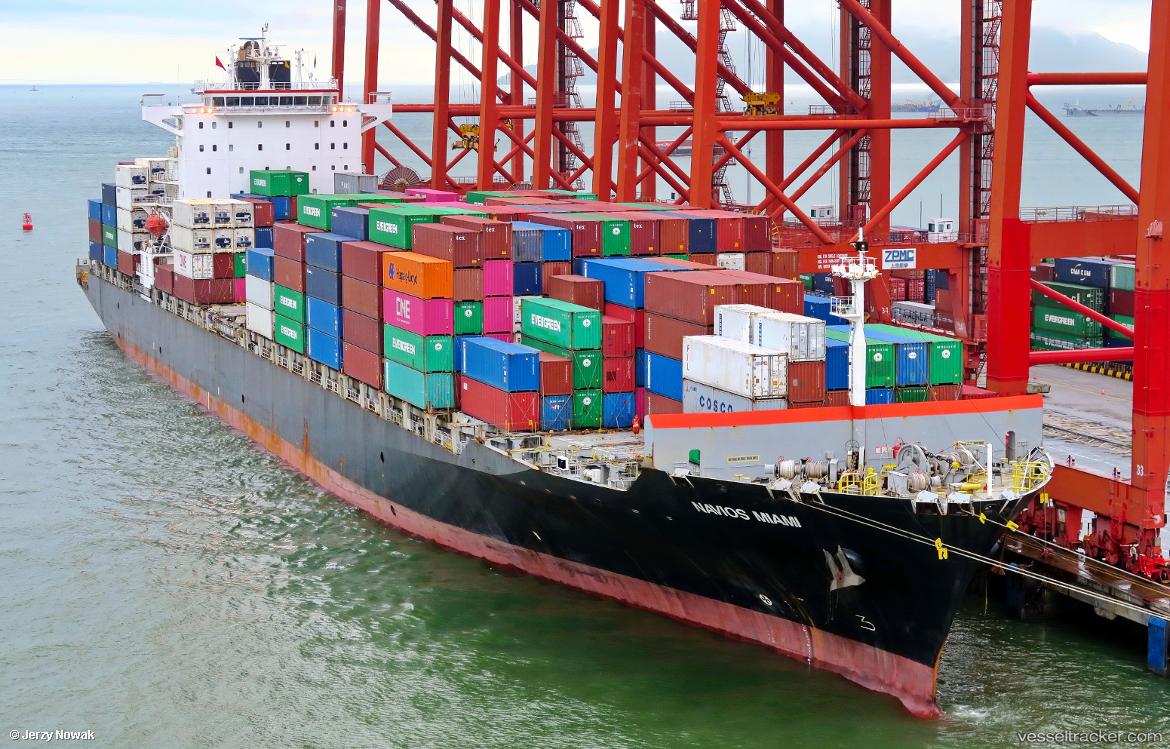 Navios-Miami - Container Ship vessel