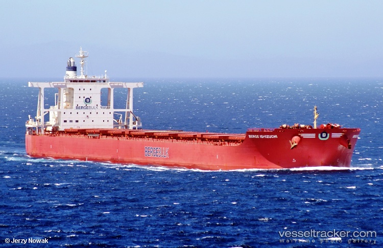 Berge-Ishizuchi - Ore Carrier vessel