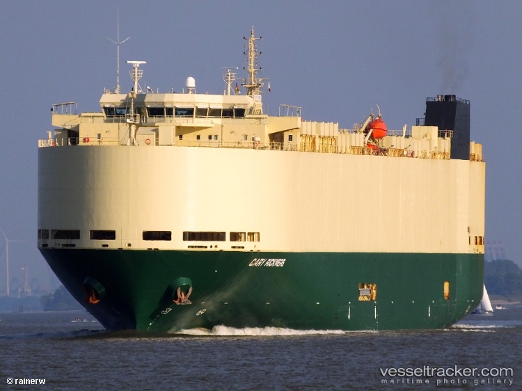Silver-Sky - Vehicles Carrier vessel