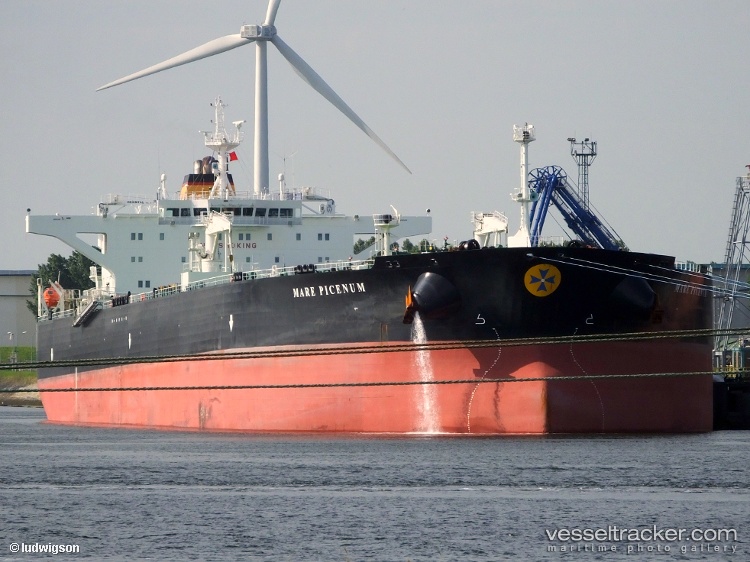 Mare-Picenum - Crude Oil Tanker