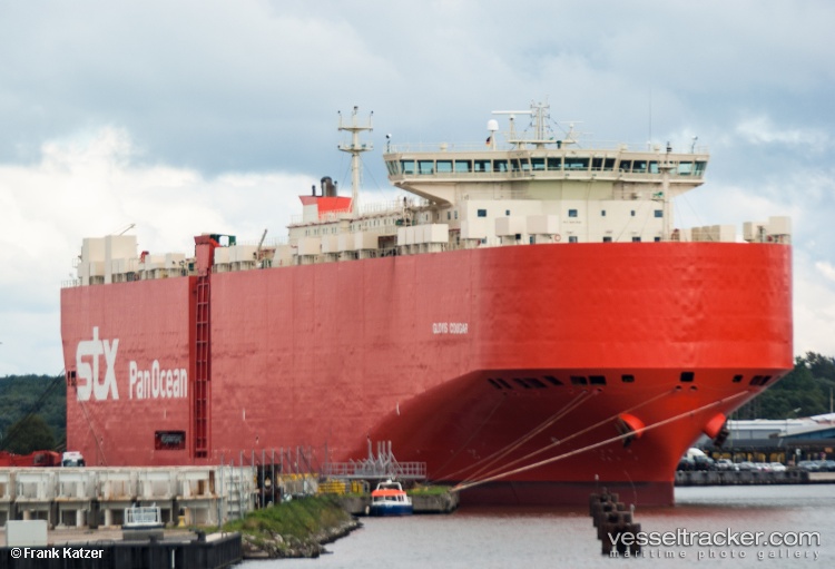 Glovis-Cougar - Vehicles Carrier vessel