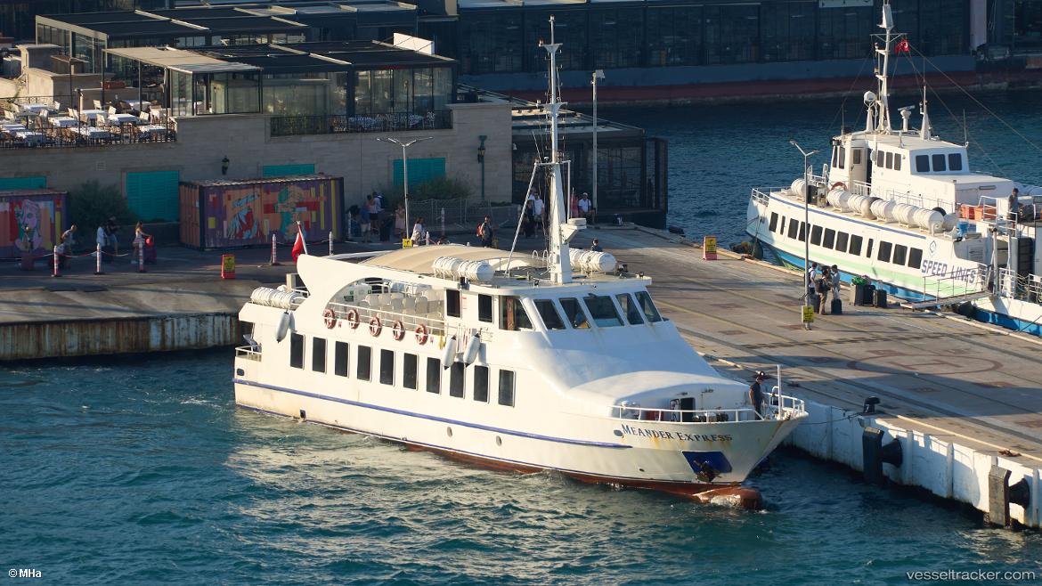 Meander-Express - Passenger Ship