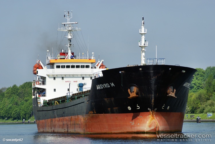 Fox - Bulk Carrier vessel