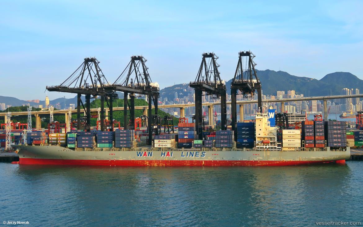 Wan-Hai-513