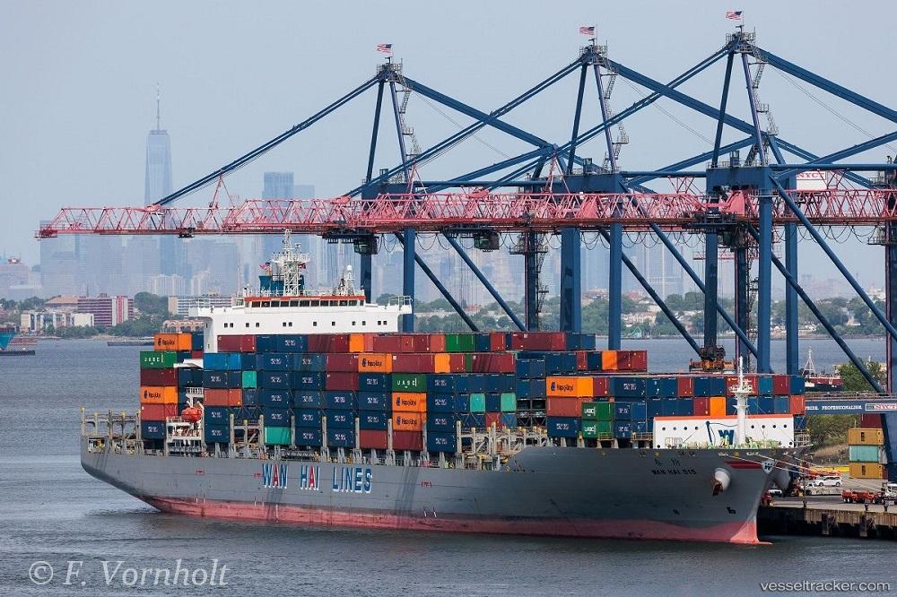 Wan-Hai-515 - Container Ship vessel