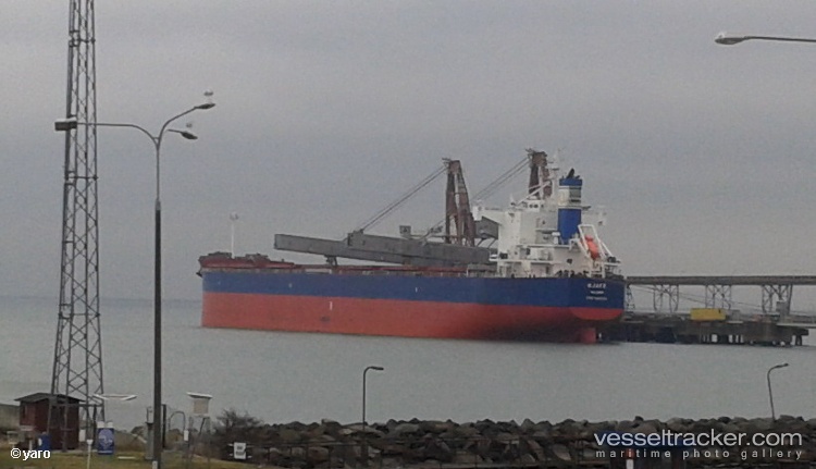 Golden-Jake - Bulk Carrier vessel