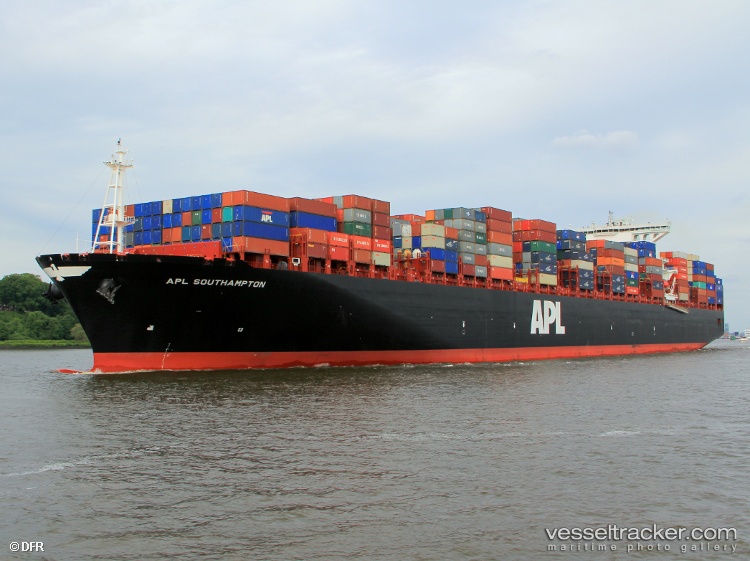 Apl-Southampton - Container Ship vessel