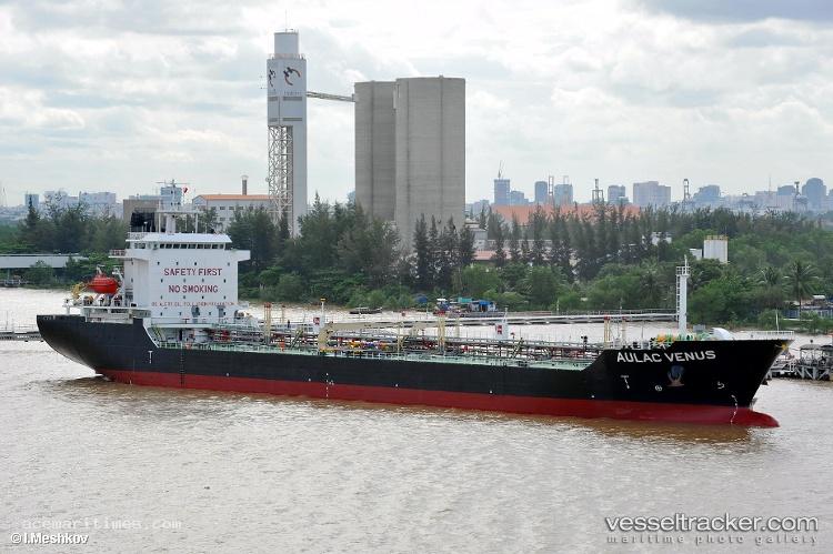 Ocean-Integrity - Chemical Oil Products Tanker