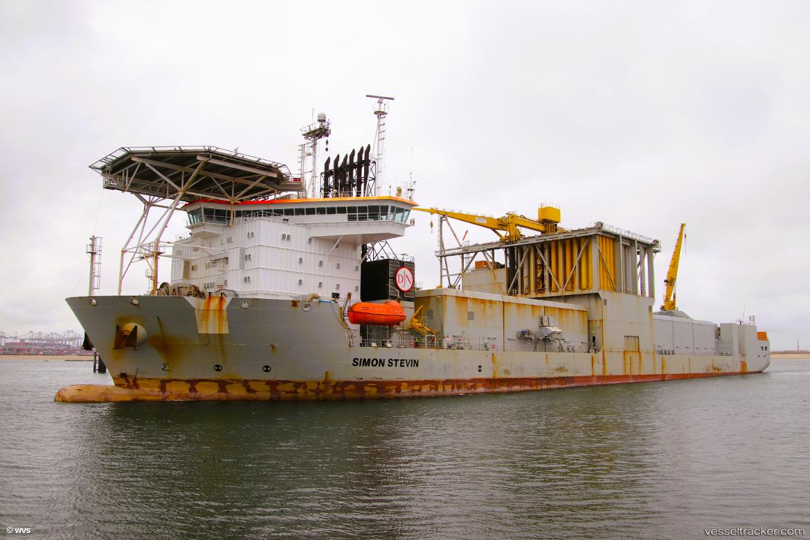 Simon-Stevin - Pipe Burying Vessel vessel