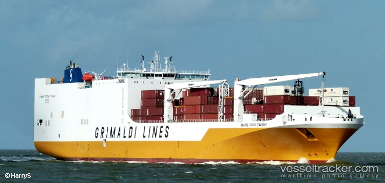 Grande-Costa-Davori - Vehicles Carrier vessel