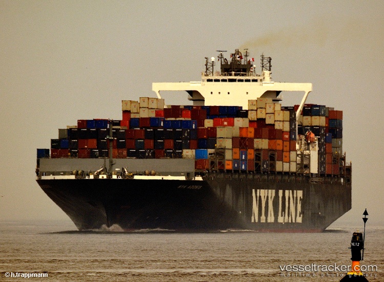 Seaspan-Adonis - Container Ship vessel