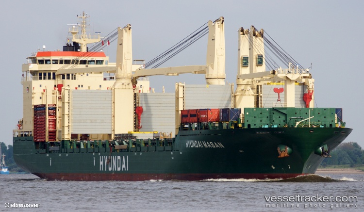 Hyundai-Masan - Multi Purpose Carrier vessel