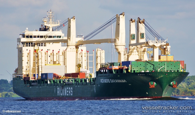 Hyundai-Ulsan - Multi Purpose Carrier vessel