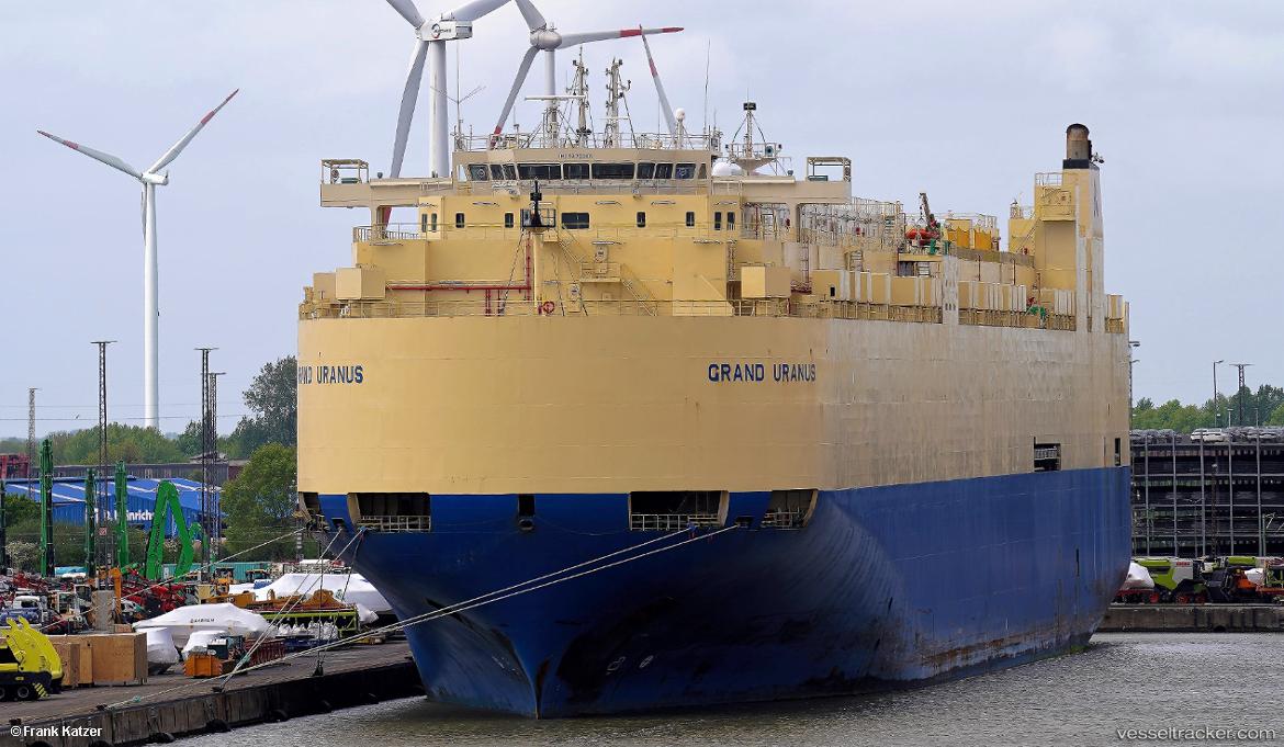 Grand-Uranus - Vehicles Carrier vessel