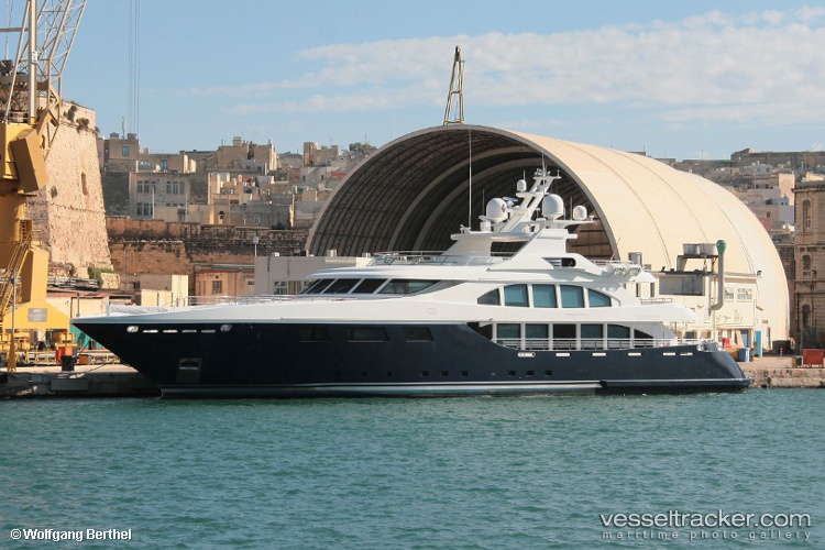 Zia - Service Ship vessel