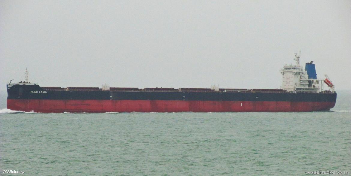 Flag-Lama - Bulk Carrier vessel