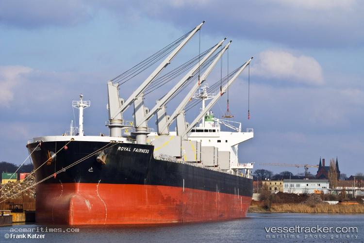 Kouros-Glory - Bulk Carrier