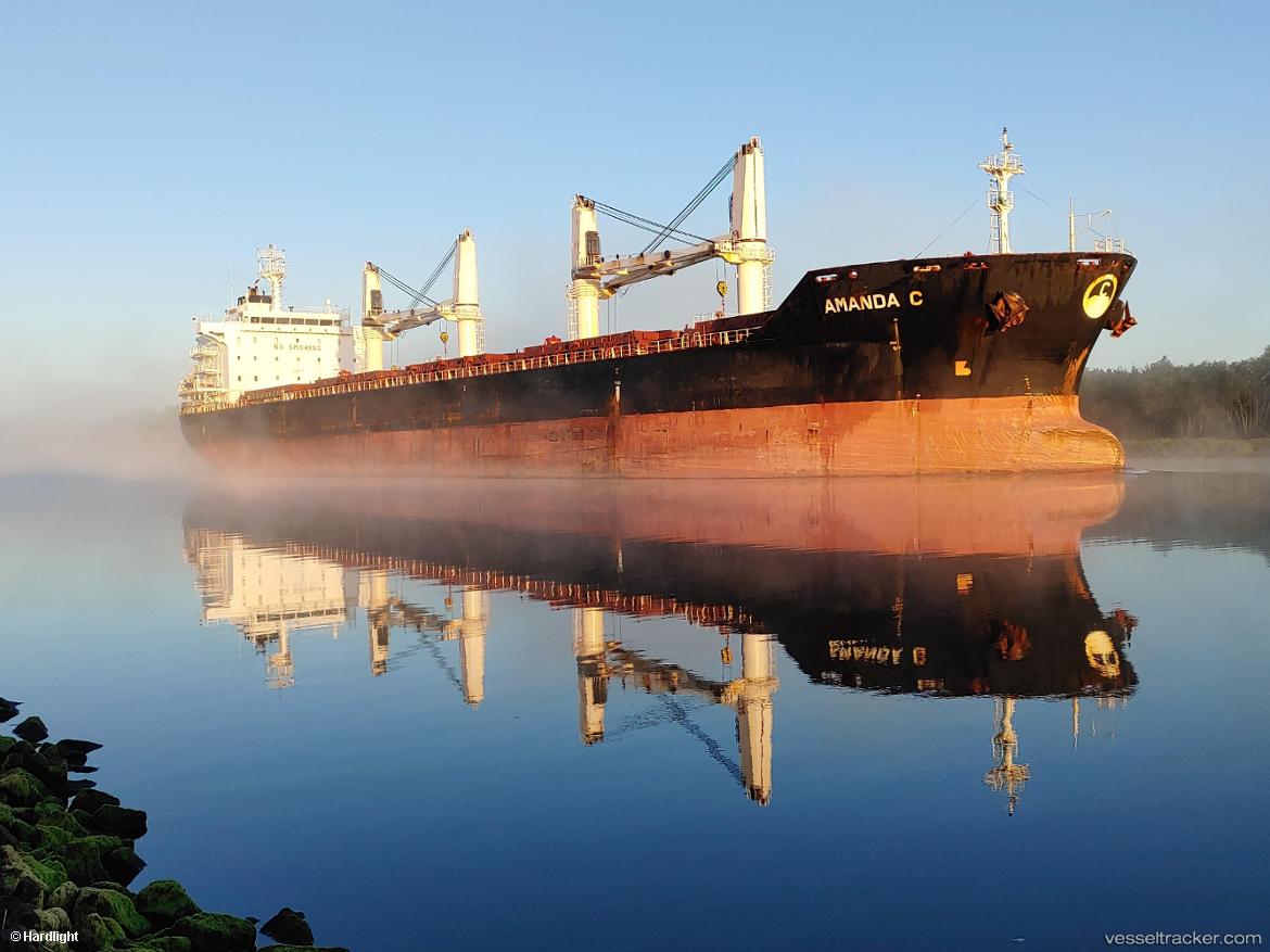 Amanda-C - Bulk Carrier vessel