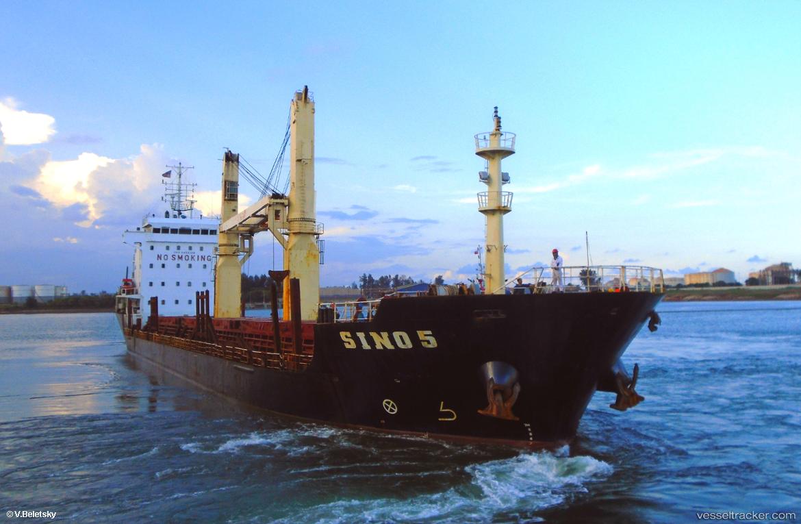 Sino-5 - Deck Cargo Ship vessel