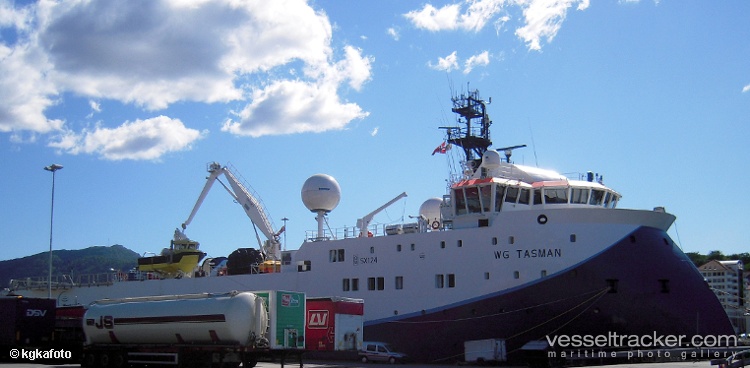 Sw-Tasman - Research Vessel vessel
