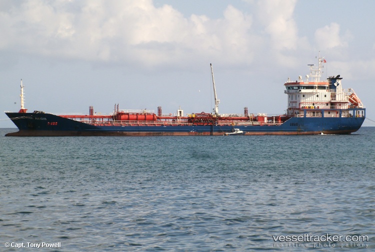 Mar-Vesta - Chemical Oil Products Tanker