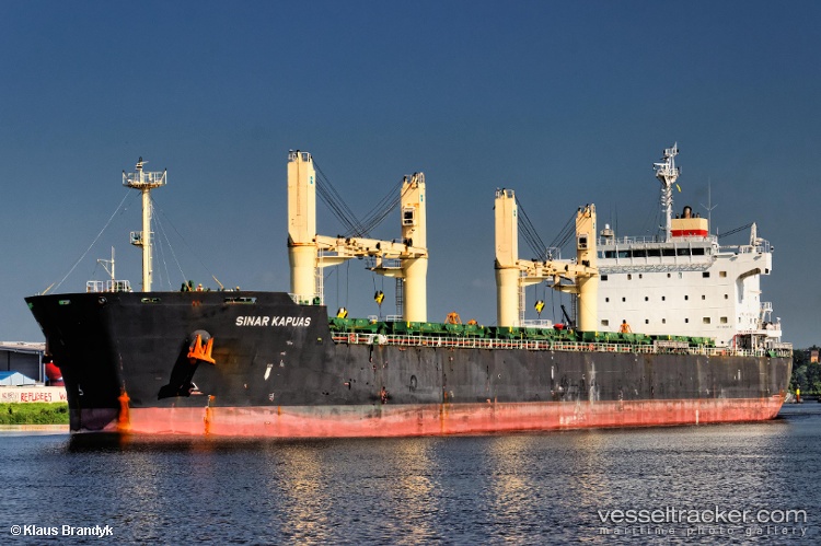 Petrus - Bulk Carrier vessel