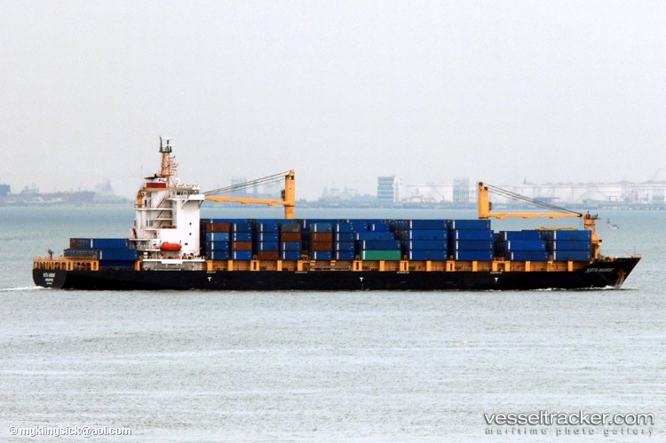 Kota-Nasrat - Container Ship