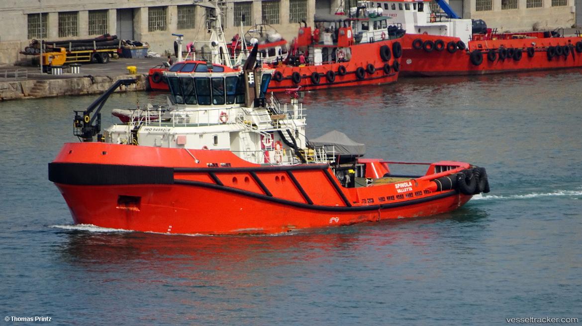 Vb-Bucefalo - [tug.fire_fighting_tug] vessel
